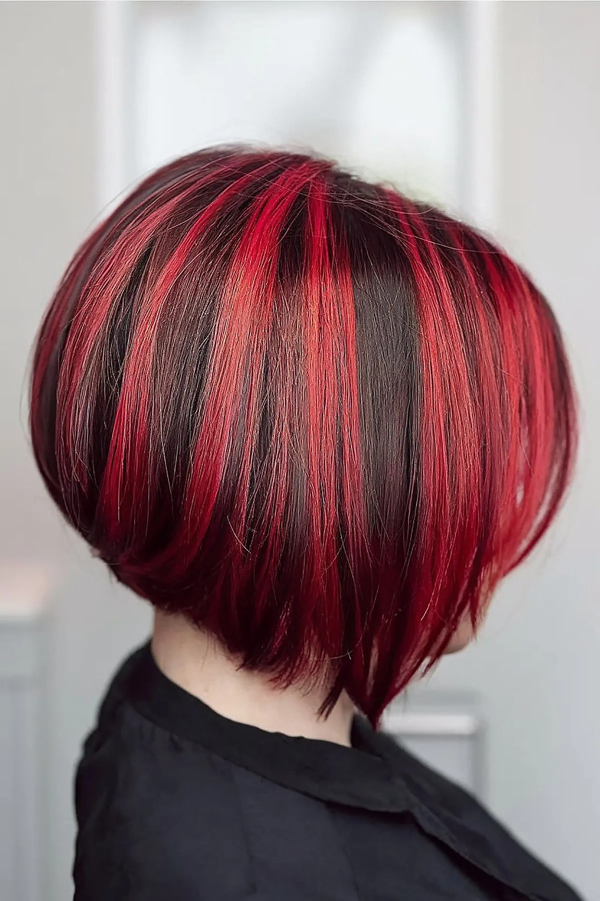 Inverted Stacked Bob