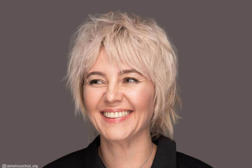 Short shaggy hairstyles over 50